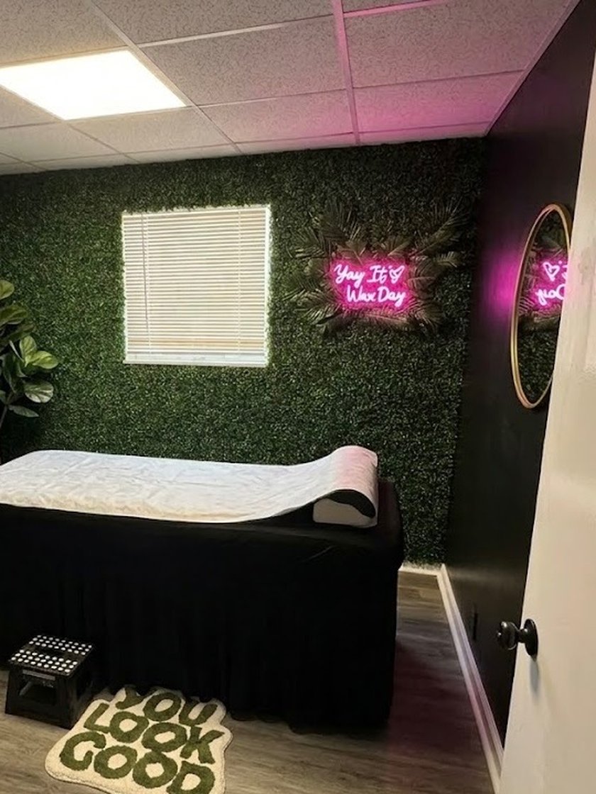 Private treatment room at Essential Esthetics waxing studio in Columbus, Ohio